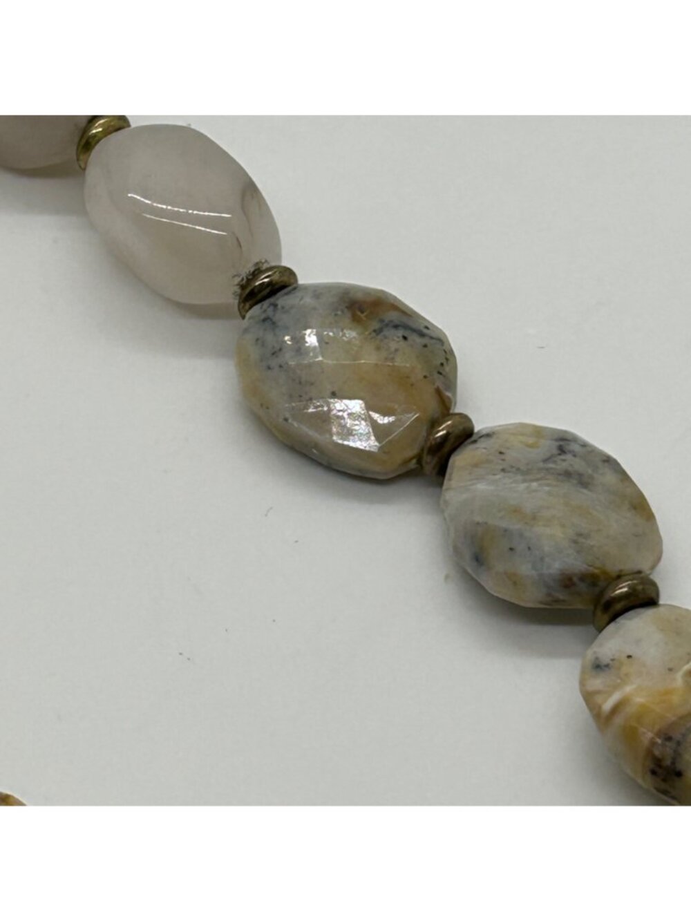 LOFT Statement Necklace White Beige Faceted Oval Acrylic Beads Gunmetal Chain 31 - Picture 9 of 12
